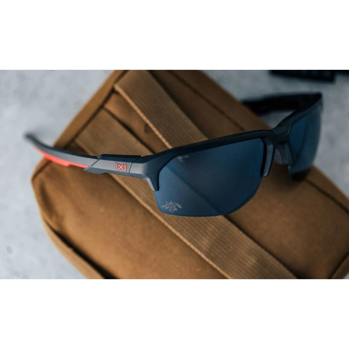 Lente JAKL CAPTIVATE BLACK MIRROR / MATTE BLACK (AMERICAN SNIPER) #CHJKL156