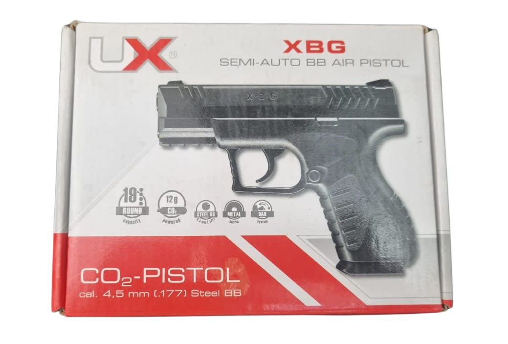 Pistola XBG Cal 4.5 mm - Producto con detalle estético y embalaje6