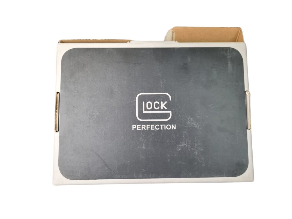 Réplica Glock 18C cal. 6mm - Producto con detalle estético y embalaje7