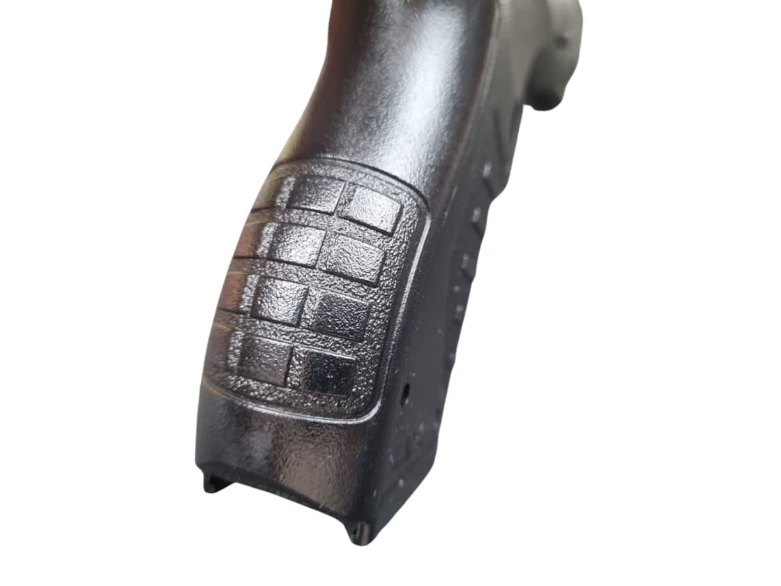 Pistola XBG Cal 4.5 mm - Producto con detalle estético y embalaje4