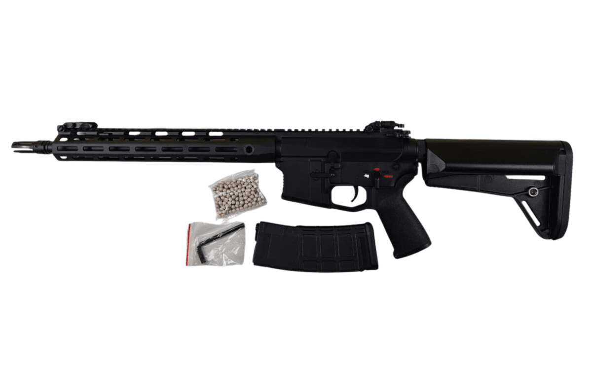 Réplica CYMA Platinum cal 6mm M4 QBS AEG 13