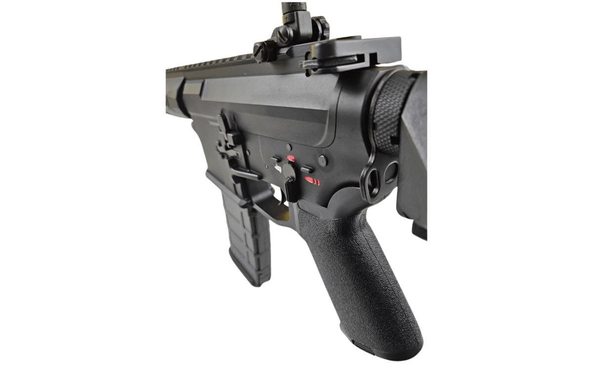 Réplica CYMA Platinum cal 6mm M4 QBS AEG 13