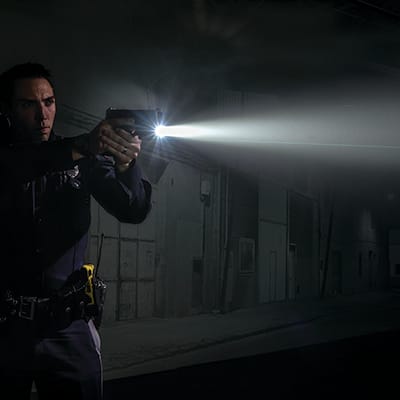 Linterna Streamlight modelo TLR-2 G, color negro, laser verde2