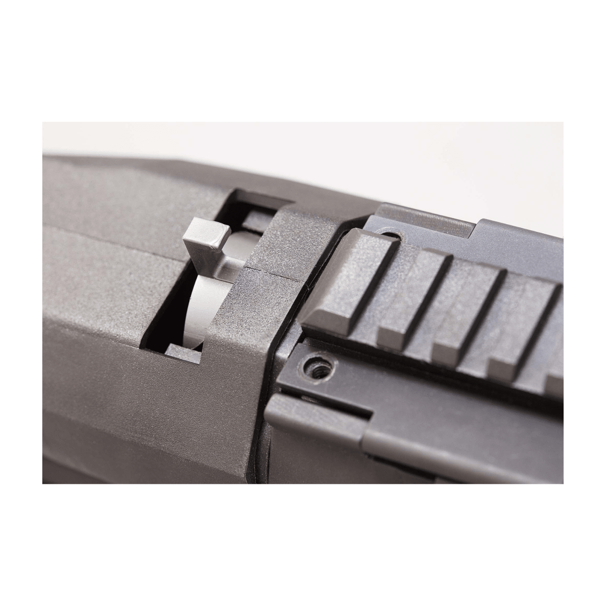 Escopeta cal 12 Marca UTAS modelo UTS-158