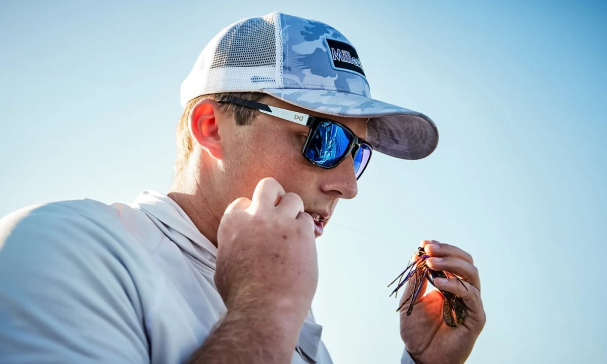 Lente Wiley X APEX Captivate Polarized Blue / Gloss Black Frame7