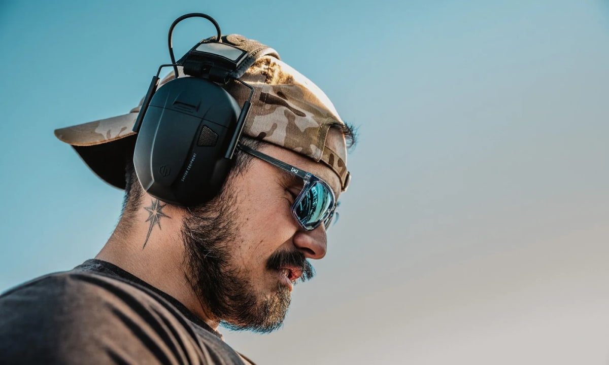 Axe Captivate Pol Green Mirror / Gloss Crystal Grey Frame #AC6AXE077