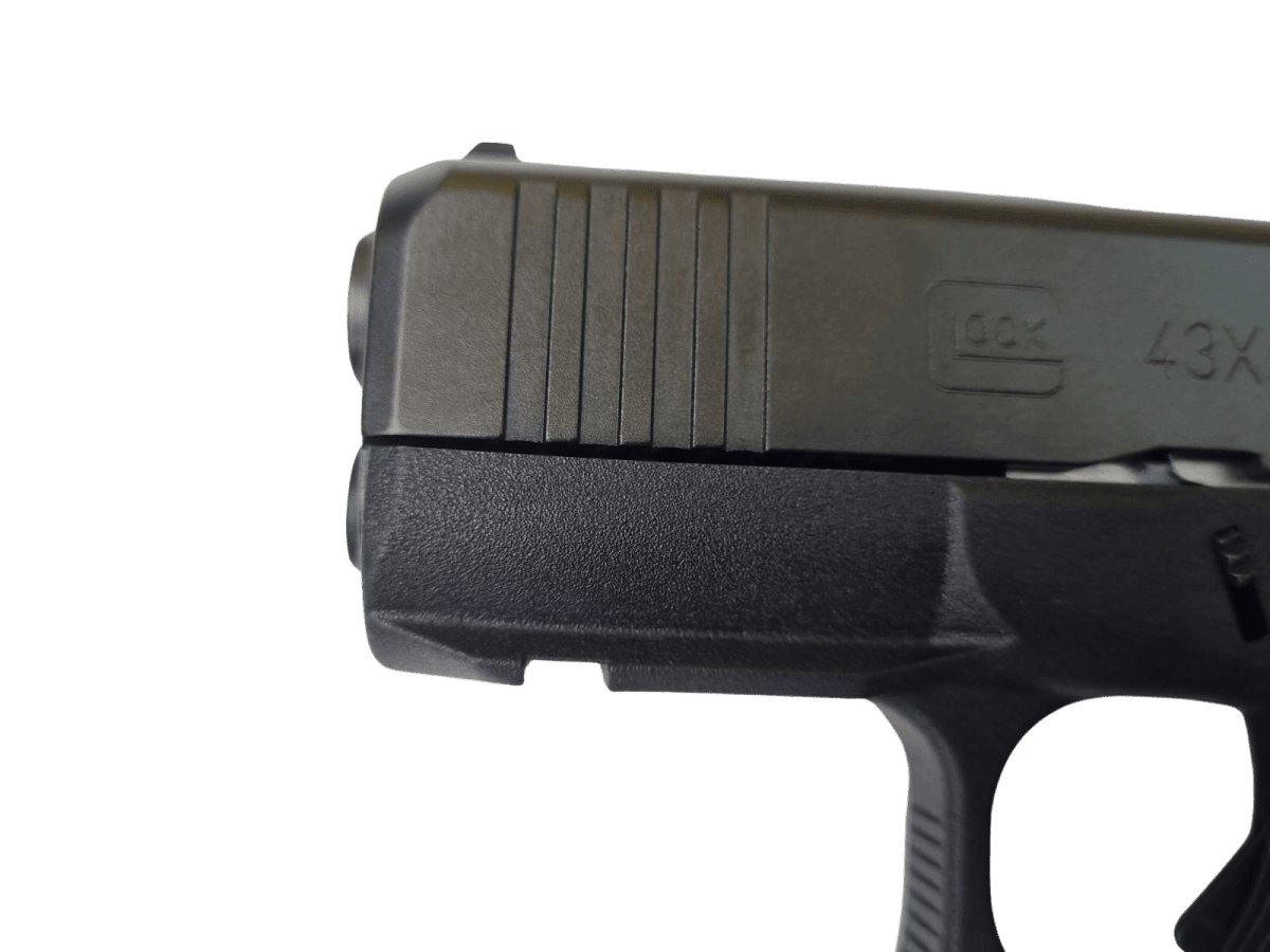 Pistola cal 9x19mm Glock 43X negra, con riel FS9