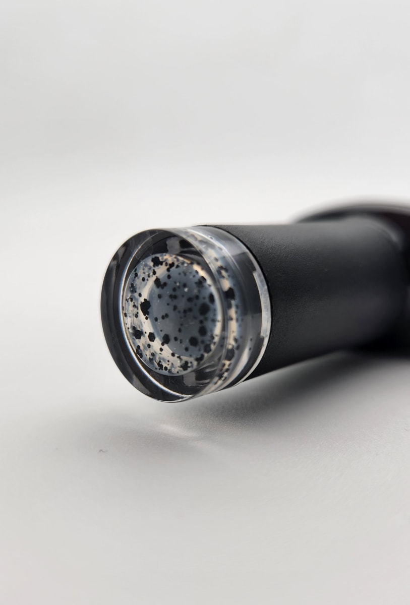 Top Flakes Bs Nails Black2