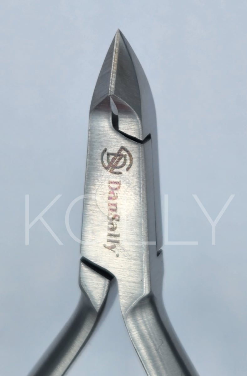 Cortacutícula DanSally 5mm con resorte2