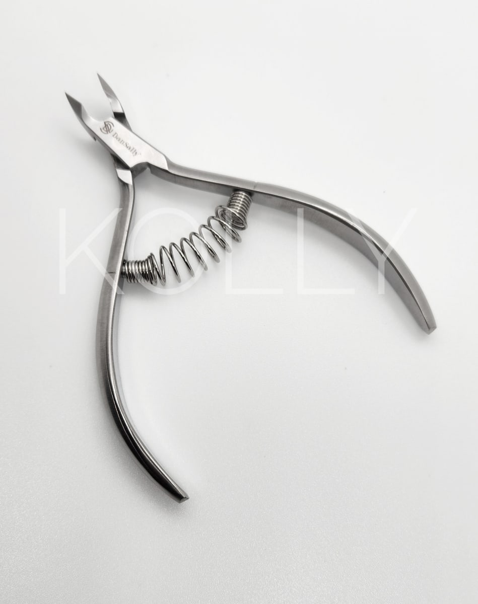 Cortacutícula DanSally 7mm con resorte 0
