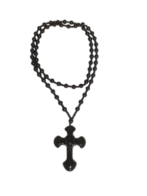 Collar con Cruz Gotica