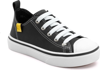 Zapatilla Negra Mini Freestyle 260