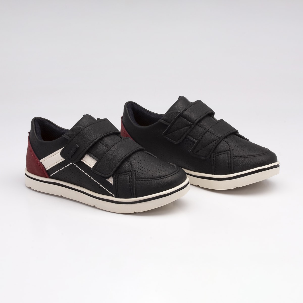 Zapatilla Flyer-117 Negro/Rojo2