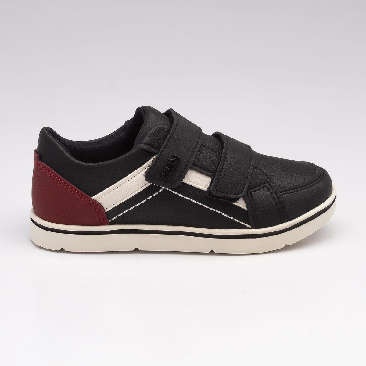 Zapatilla Flyer-117 Negro/Rojo1