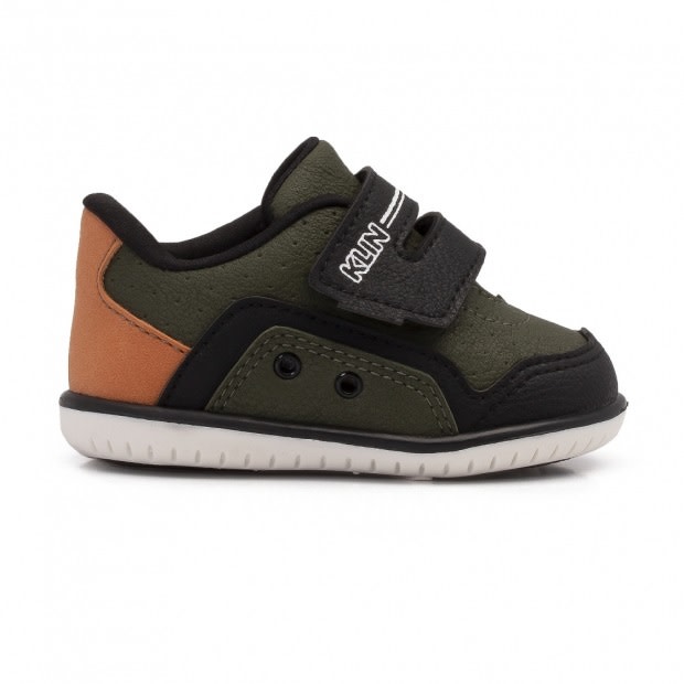 Zapatilla Flyer- 166 Verde/Negro2