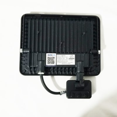 Proyector LED 50 W LUZ CALIDA