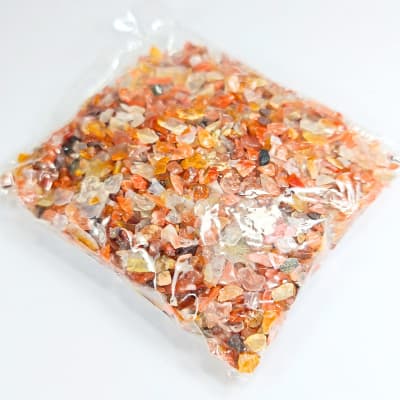 100 Gramos Molidos De Ágata Cornalina Y Acrílico Cherry de 1 mm1