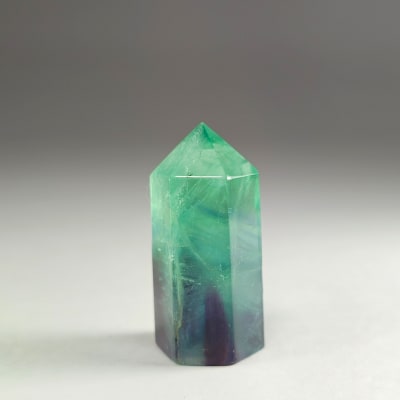 Obelisco De Fluorita Multicolor de 3 cm1