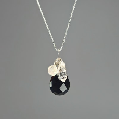 Colgante Mini De Cuarzo Herkimer, Ópalo Noble Amarillo Y Cristal Chino Negro en Gota Facetada desde 4 mm1