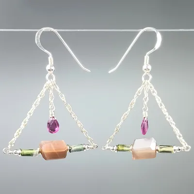 Aros Bote De Piedra Luna De Seda Gris, Turmalina Sandía Y Granate Rodolita