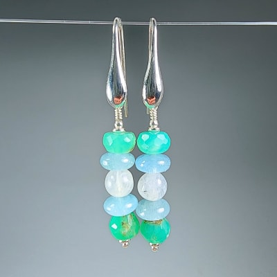 Aros De Crisoprasa, Aguamarina Y Piedra Luna Blanca Con Destello Azul en Rondell Facetado de 6 mm