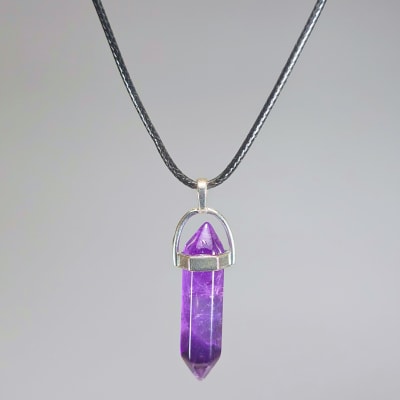 Colgante Biterminado Pulido De Cuarzo Amatista Violeta Y Fantasía Plateada de 30 mm