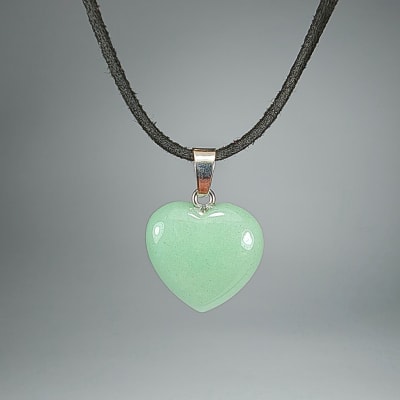 Colgante Corazón Pulido De Aventurina Verde Y Fantasía Plateada de 18 mm