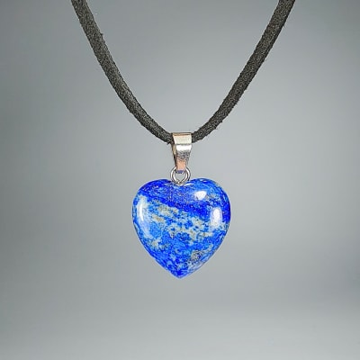 Colgante Corazón Pulido De Lapislázuli Y Fantasía Plateada de 18 mm