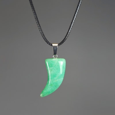 Colgante Cuerno De Aventurina Verde Y Fantasía Plateada de 30 mm1