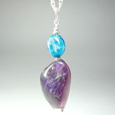 Colgante De Cuarzo Amatista Y Apatita Azul en Piezas Irregulares1
