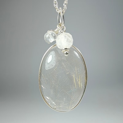 Colgante De Cuarzo Rutilo, Cuarzo Ahumado Y Cuarzo Rosa Claro en Cabuchón Oval de 30 mm