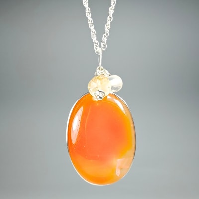 Colgante De Ágata Cornalina, Cuarzo Amatista Horneado Y Cuarzo Cristal en Cabuchón Oval de 30 mm1