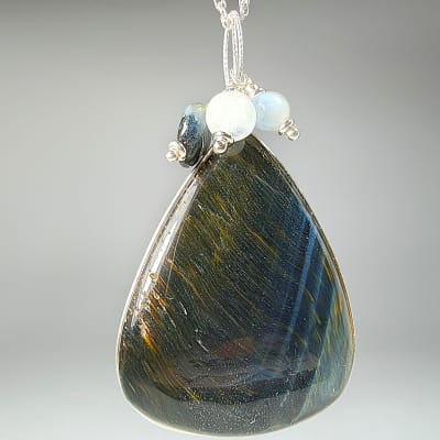 Colgante De Ojo De Halcón, Turmalina Azul Y Piedra Luna Blanca Con Destello Azul en Cabuchón Gota de 45 mm1
