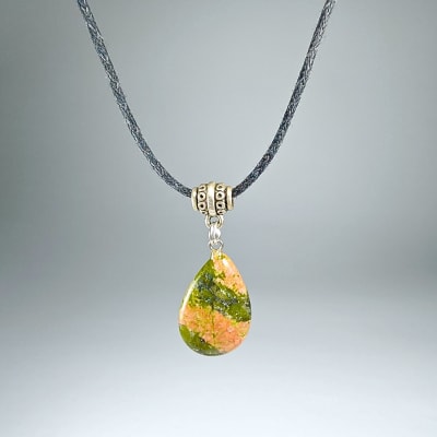 Colgante Gota Plana De Unakita Y Fantasía Plateada de 23 mm