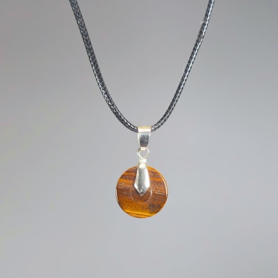 Colgante Moneda Lisa De Ojo De Tigre Y Fantasía Plateada de 15 mm1