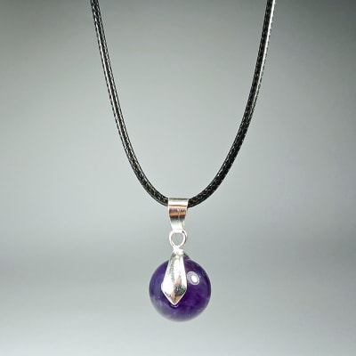 Colgante Perla De Cuarzo Amatista Violeta Y Fantasía Plateada de 12 mm