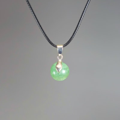 Colgante Perla De Fluorita Verde Y Fantasía Plateada de 12 mm