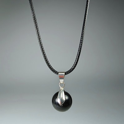 Colgante Perla De Turmalina Negra Y Fantasía Plateada de 12 mm