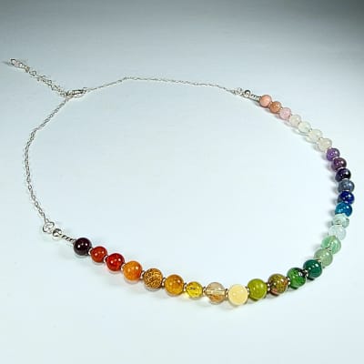 Collar Arcoíris de 38 a 66 cm