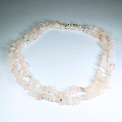 Collar De Cuarzo Rosa Claro de 95 cm