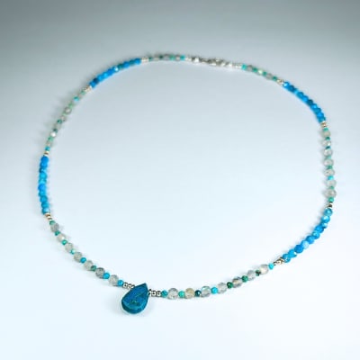 Collar De Turquesa, Crisocola Y Labradorita Gris de 40 cm1