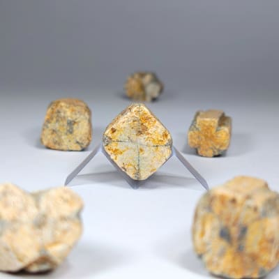 Cristal Geométrico De Quiastolita de 2.5 cm