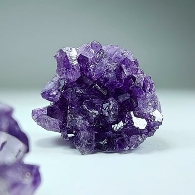 Drusa De Cuarzo Amatista Ultravioleta de 3 X 2.3 cm