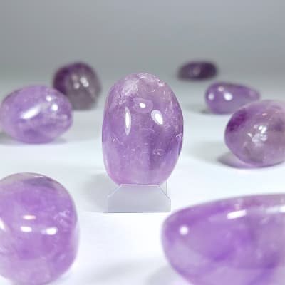 Gema De Cuarzo Amatista Violeta de 4 cm