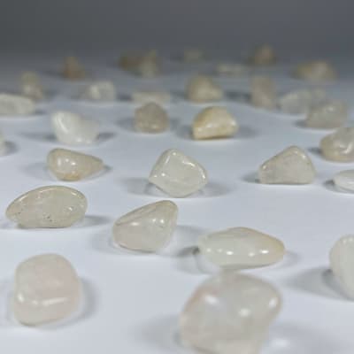 Gema De Cuarzo Blanco de 1 cm1