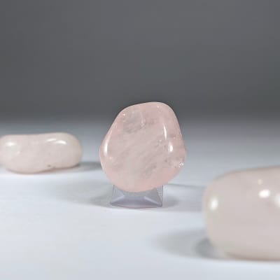 Gema De Cuarzo Rosa Claro de 3 cm