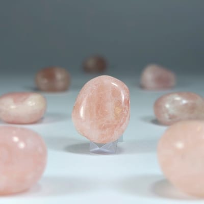 Gema De Cuarzo Rosa Intenso de 2.5 cm
