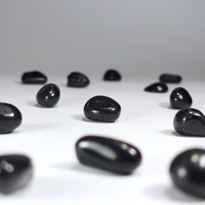 Gema De Ónix Negro de 1 cm