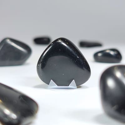 Gema De Obsidiana Negra de 3 cm