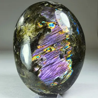 Gema Palma De Labradorita Verde de 7.5 cm1